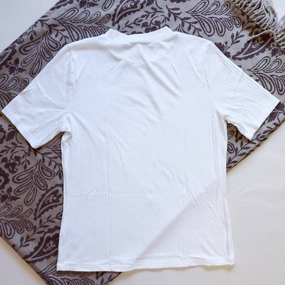 White Ribbed Shirt - Picture 4 of 8